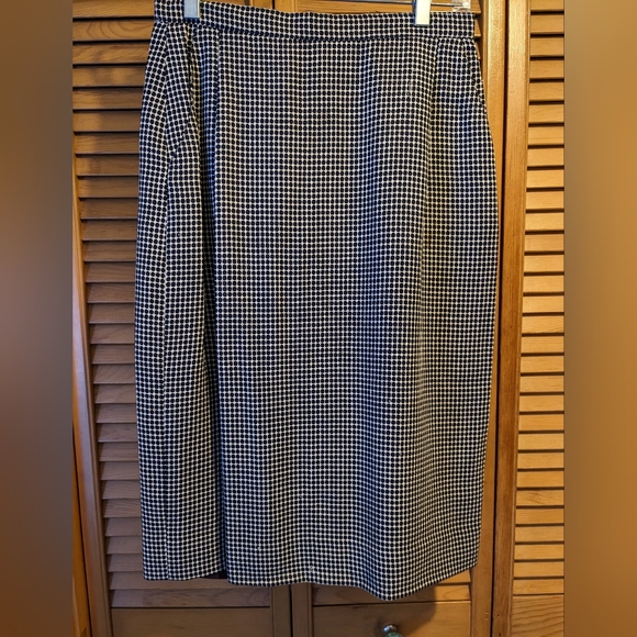 Vintage Irving Samuel Montreal Navy & White Pure Virgin Wool Jacket & Skirt … - Picture 8 of 13